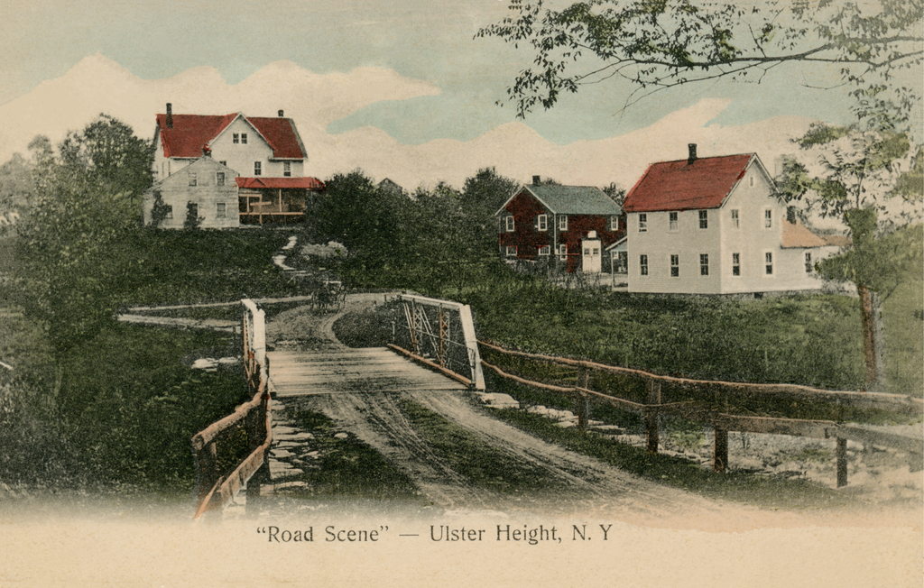 Ulster Heights Vintage Postcard - Road Scene
